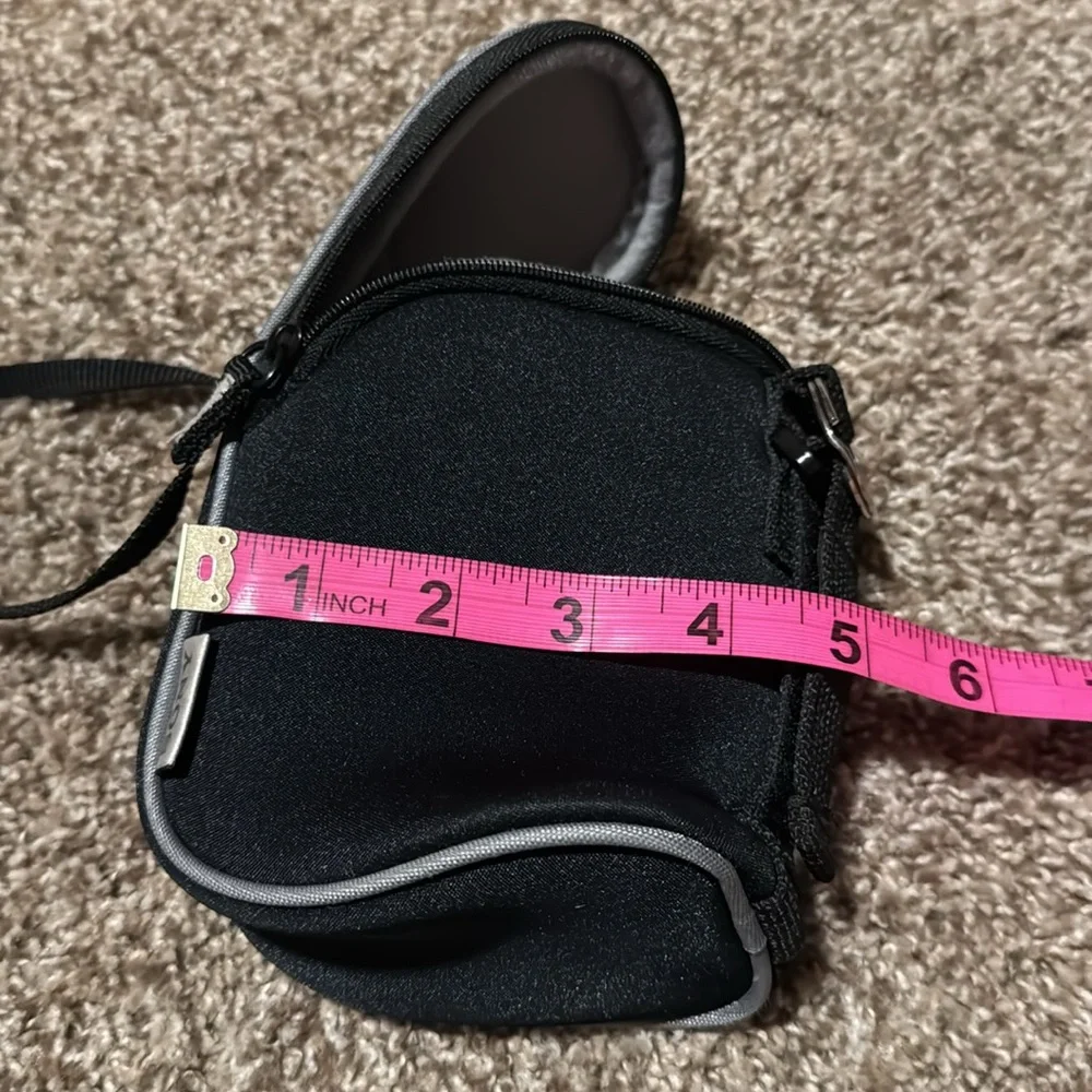 Sony Black Neoprene Camera Case - EUC!